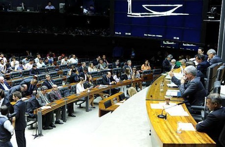 PEC das Domésticas deve ser votada em até 10 dias Câmara Federal prevê análise da PEC das Domésticas (foto: Gabriela Korossy / Câmara dos Deputados)